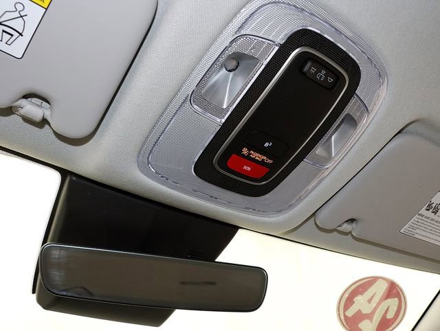 Used 2024 Hyundai Kona SEL w/ Convenience Package image 22