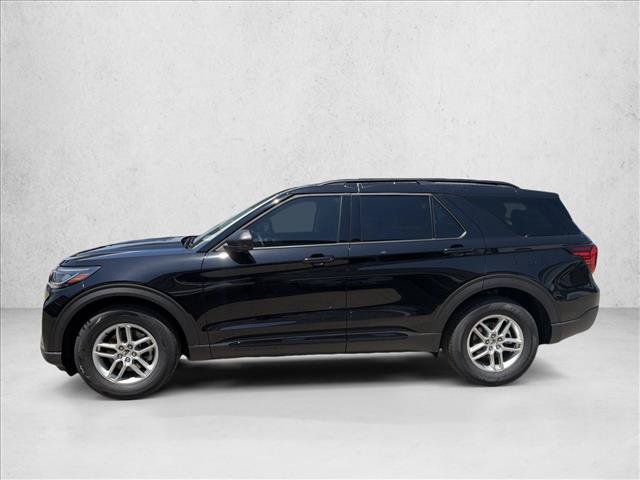 New 2026 Ford Explorer Active RWD image 2