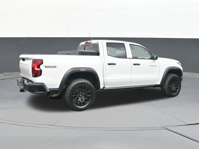 Used 2024 Chevrolet Colorado Trail Boss w/ Technology Package AWD/4WD image 17