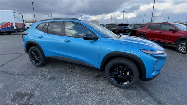 New 2026 Chevrolet Trax ACTIV w/ Sunroof Package image 3