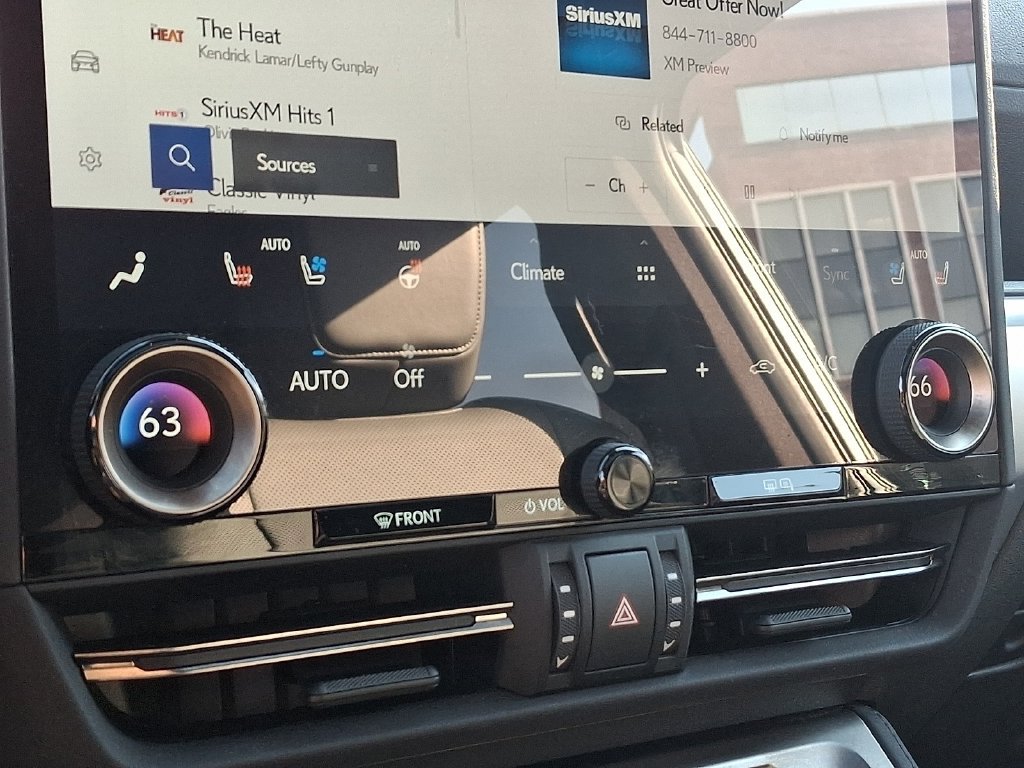 Certified 2024 Lexus GX 550 w/ Accessory Package (Z1) AWD/4WD image 18