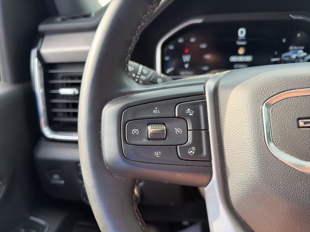 Used 2024 GMC Sierra 2500 Denali w/ Denali Reserve Package image 14