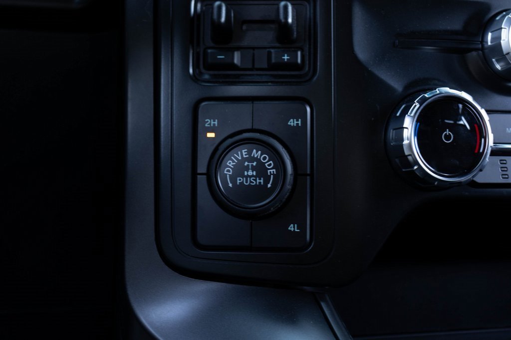 Used 2024 Ford F150 XLT w/ Equipment Group 302A MID image 33