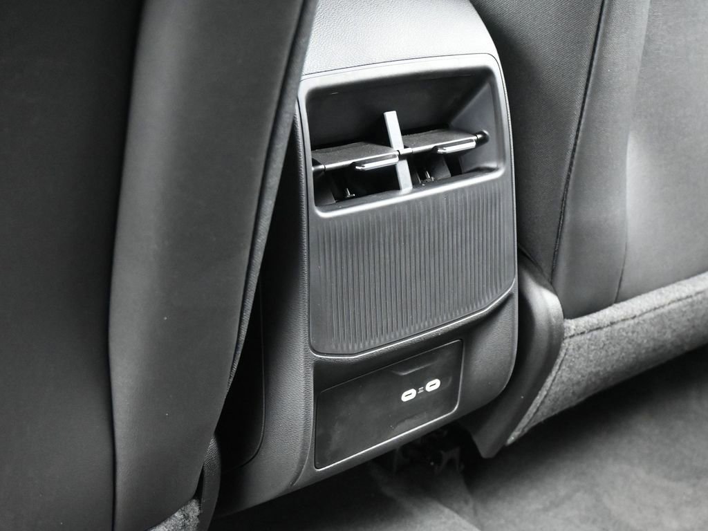 New 2026 Jeep Cherokee Limited image 31