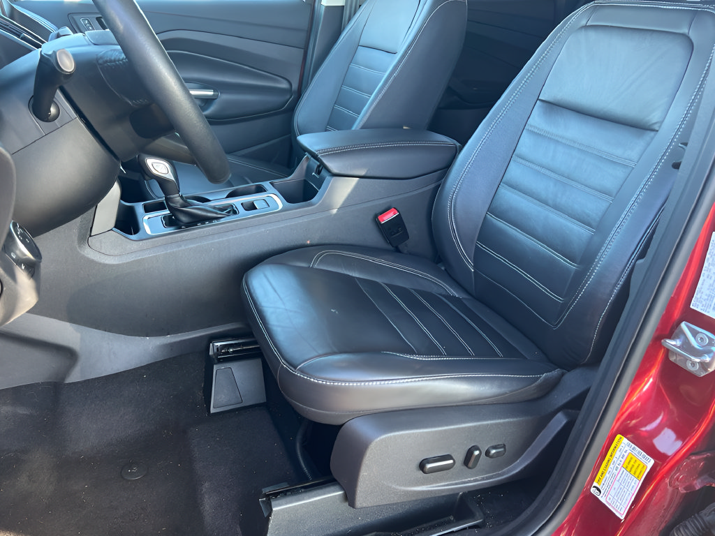 Used 2018 Ford Escape SEL FWD image 15