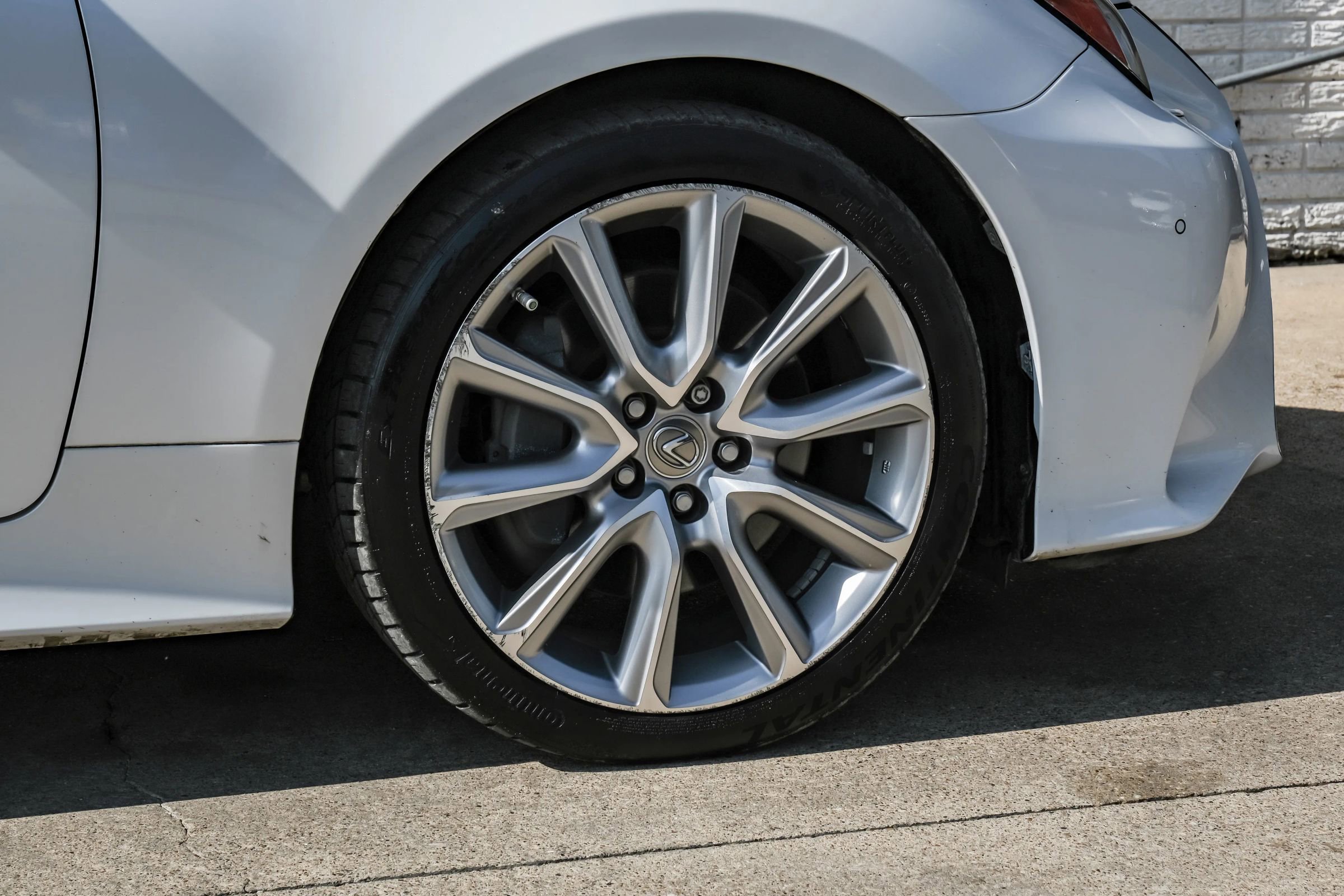 Used 2016 Lexus RC 350 w/ Luxury Package RWD image 45