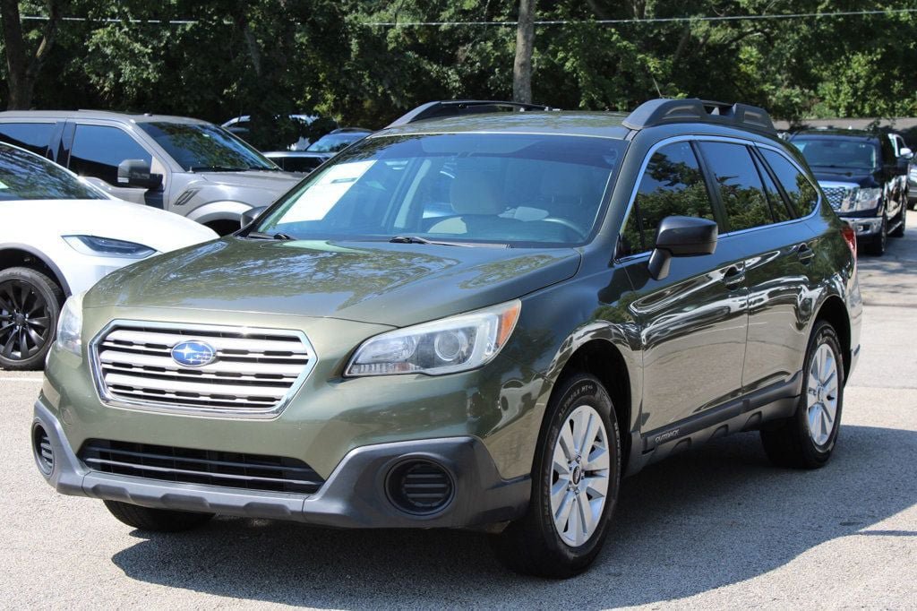 Used 2017 Subaru Outback 2.5i AWD/4WD image 3