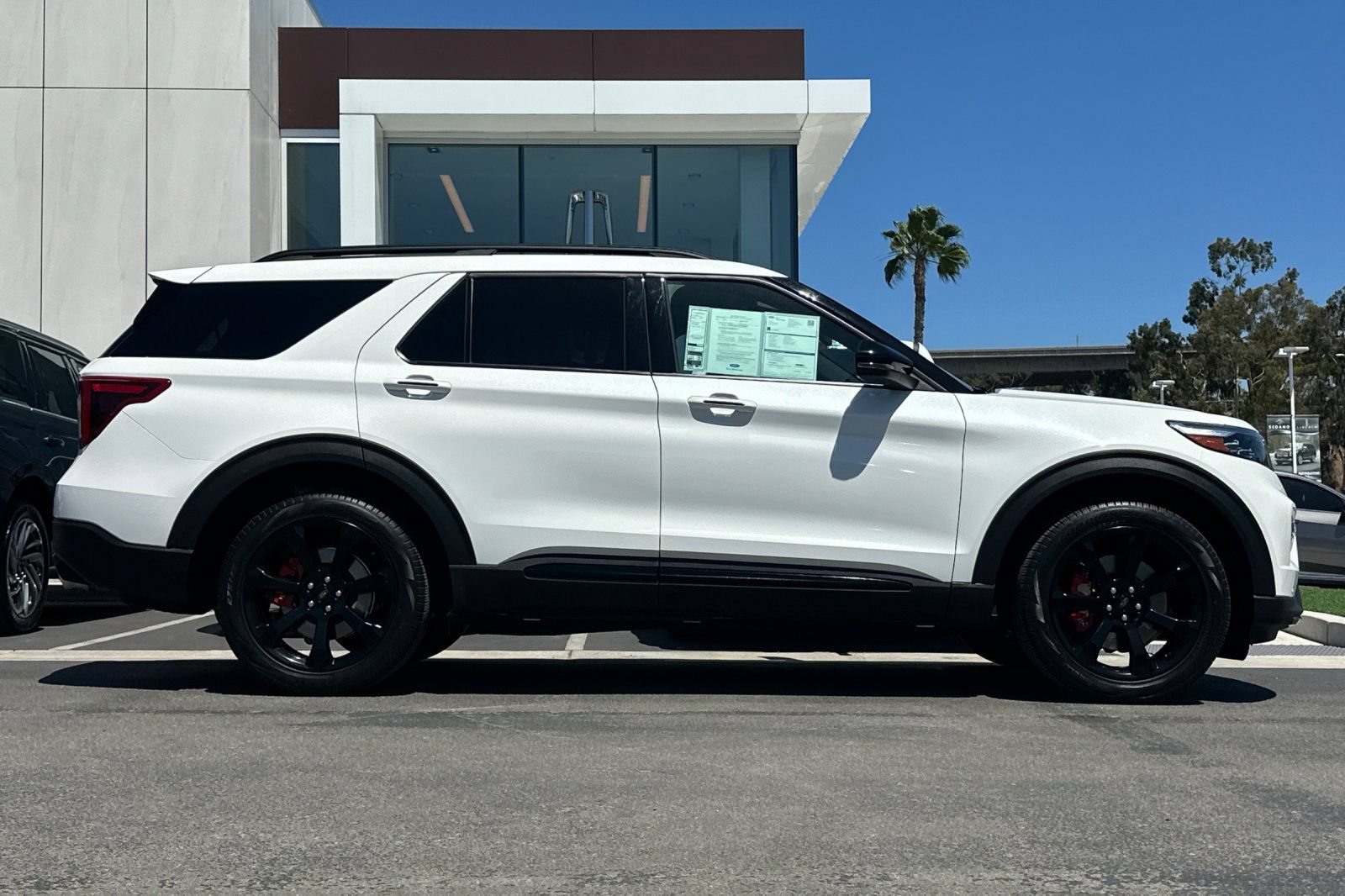 Certified 2023 Ford Explorer ST w/ Equipment Group 401A AWD/4WD image 2