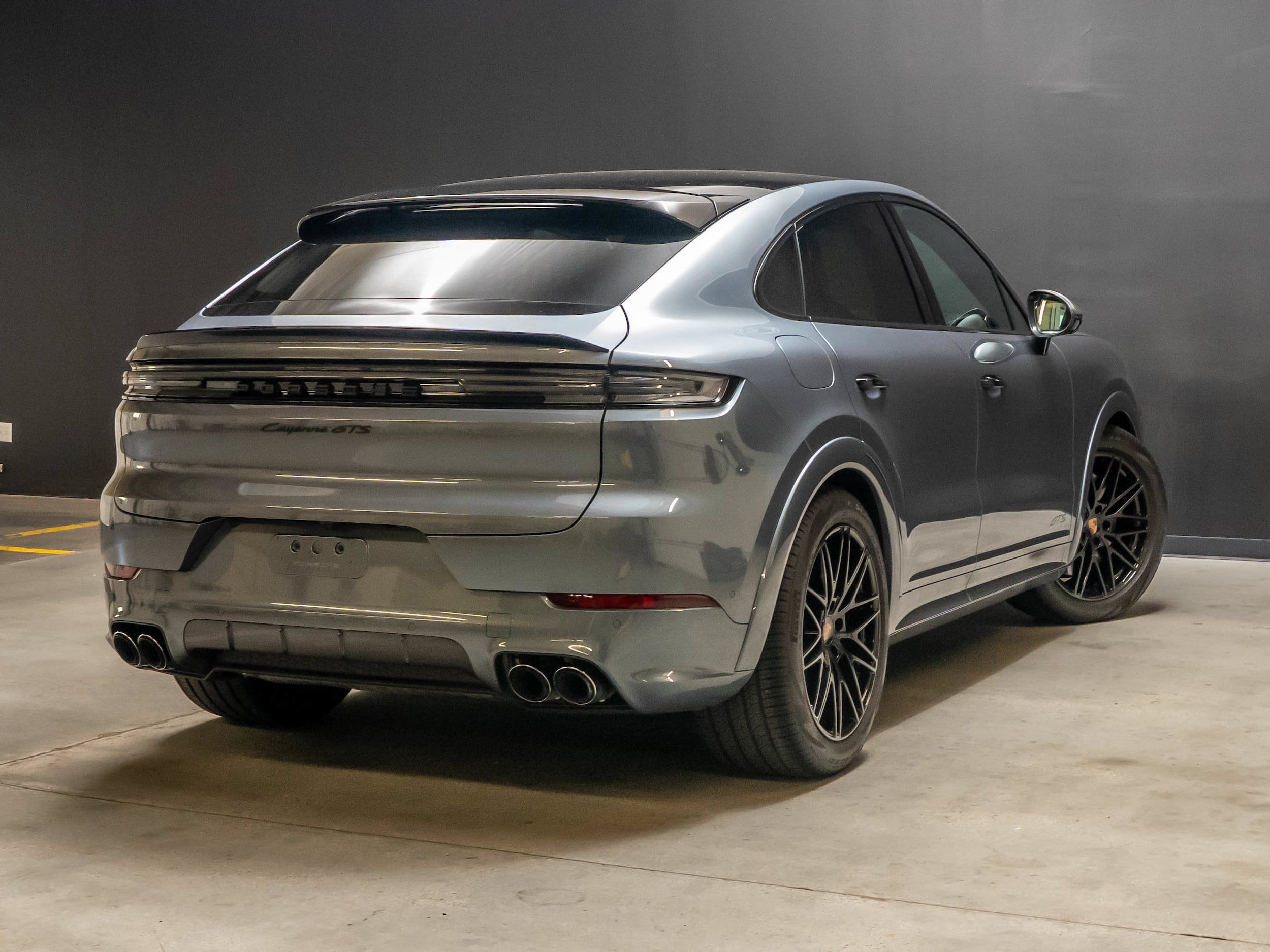 Certified 2026 Porsche Cayenne GTS AWD/4WD image 7
