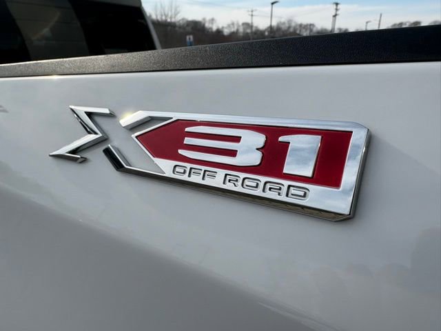 Used 2023 GMC Sierra 1500 Elevation image 41