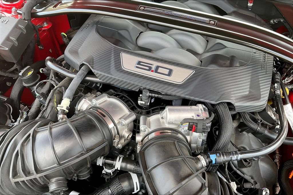 Used 2025 Ford Mustang Dark Horse w/ Dark Horse Handlin Package RWD image 29