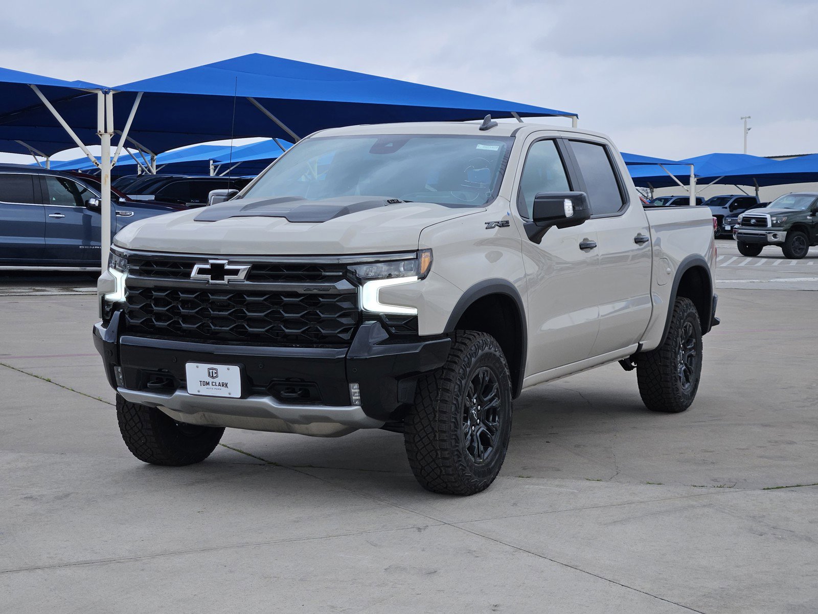 New 2026 Chevrolet Silverado 1500 ZR2 image 2