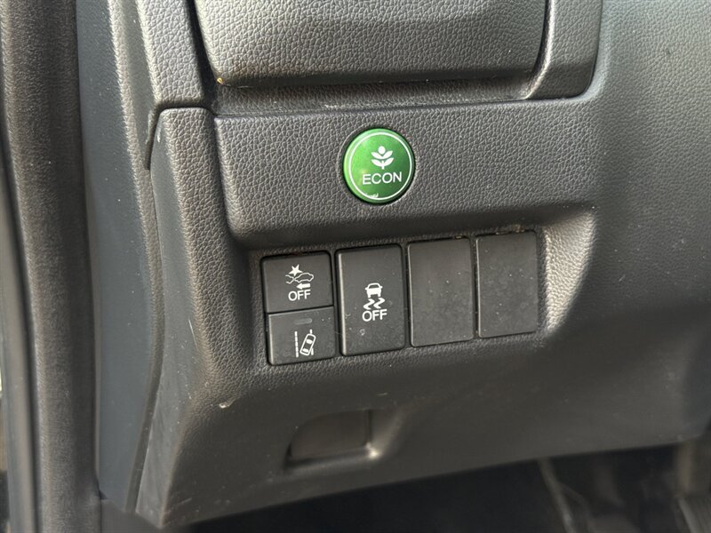 Used 2020 Honda Fit EX image 19