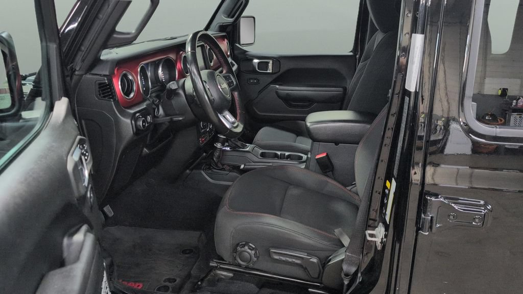 Used 2023 Jeep Wrangler Unlimited Rubicon w/ Dual Top Group AWD/4WD image 8