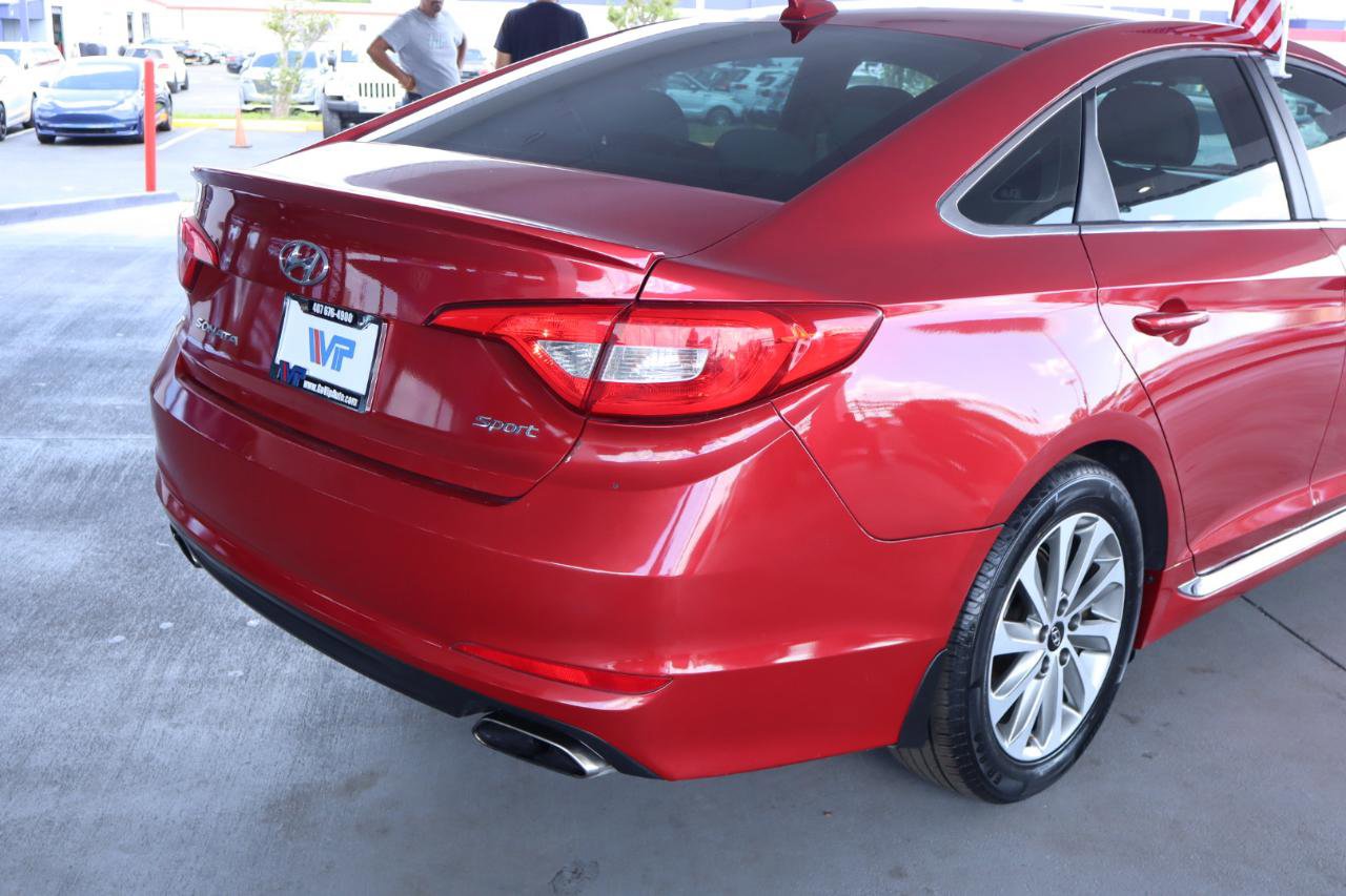 Used 2017 Hyundai Sonata Sport image 7