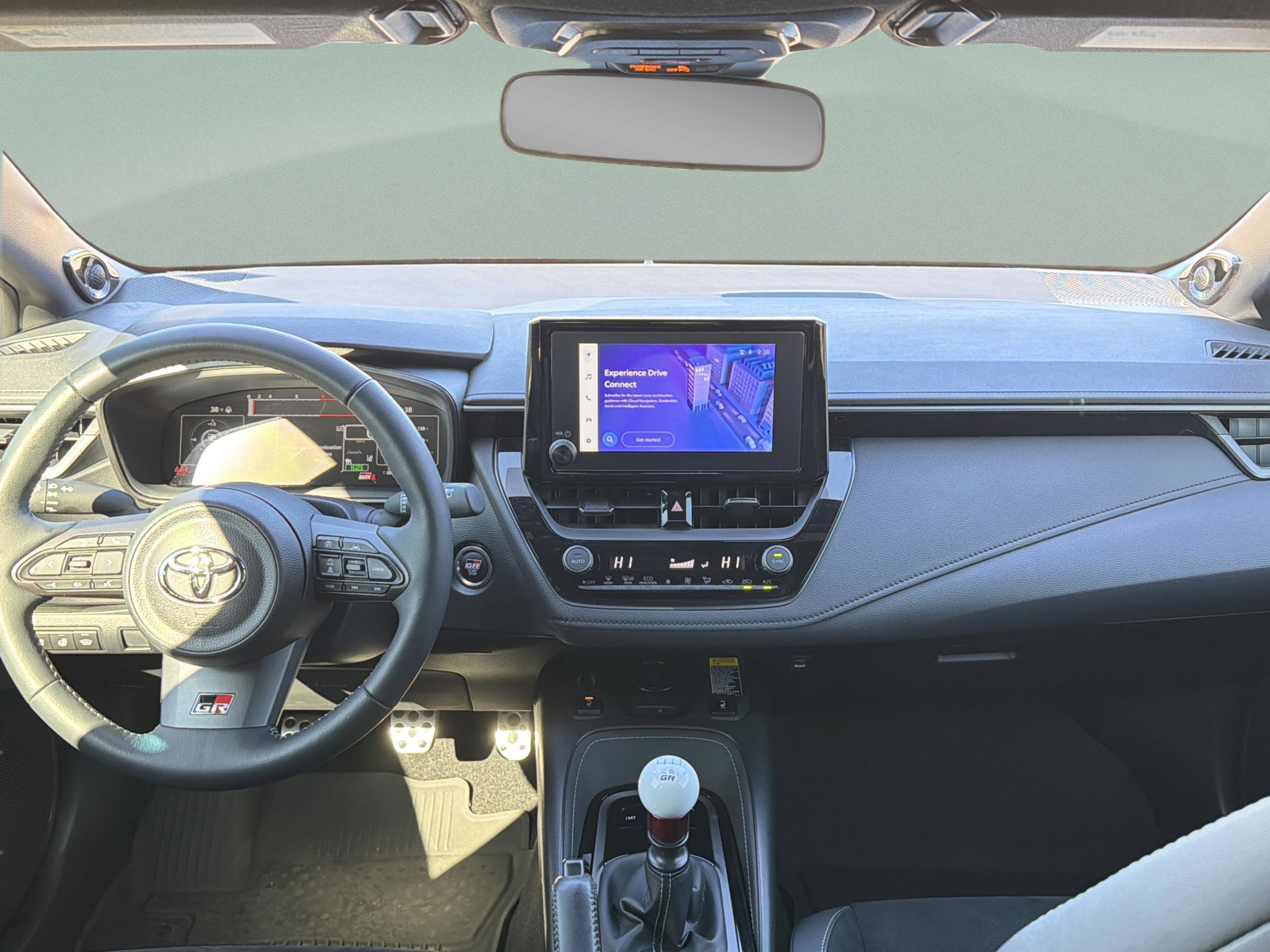 Used 2025 Toyota Corolla Premium image 41