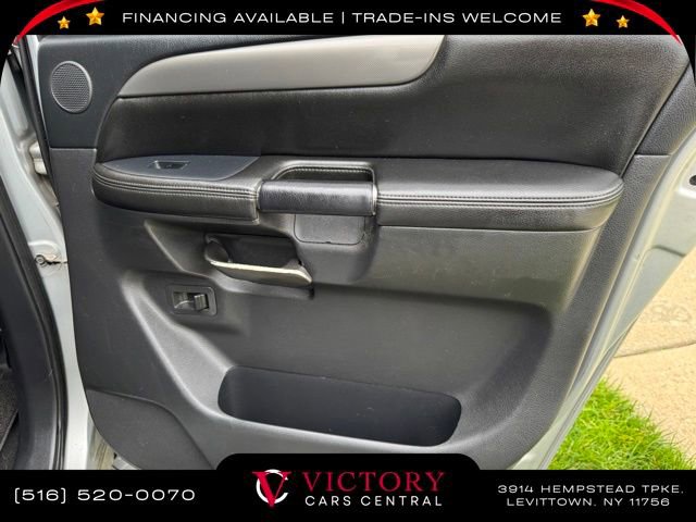 Used 2010 Nissan Armada SE image 20