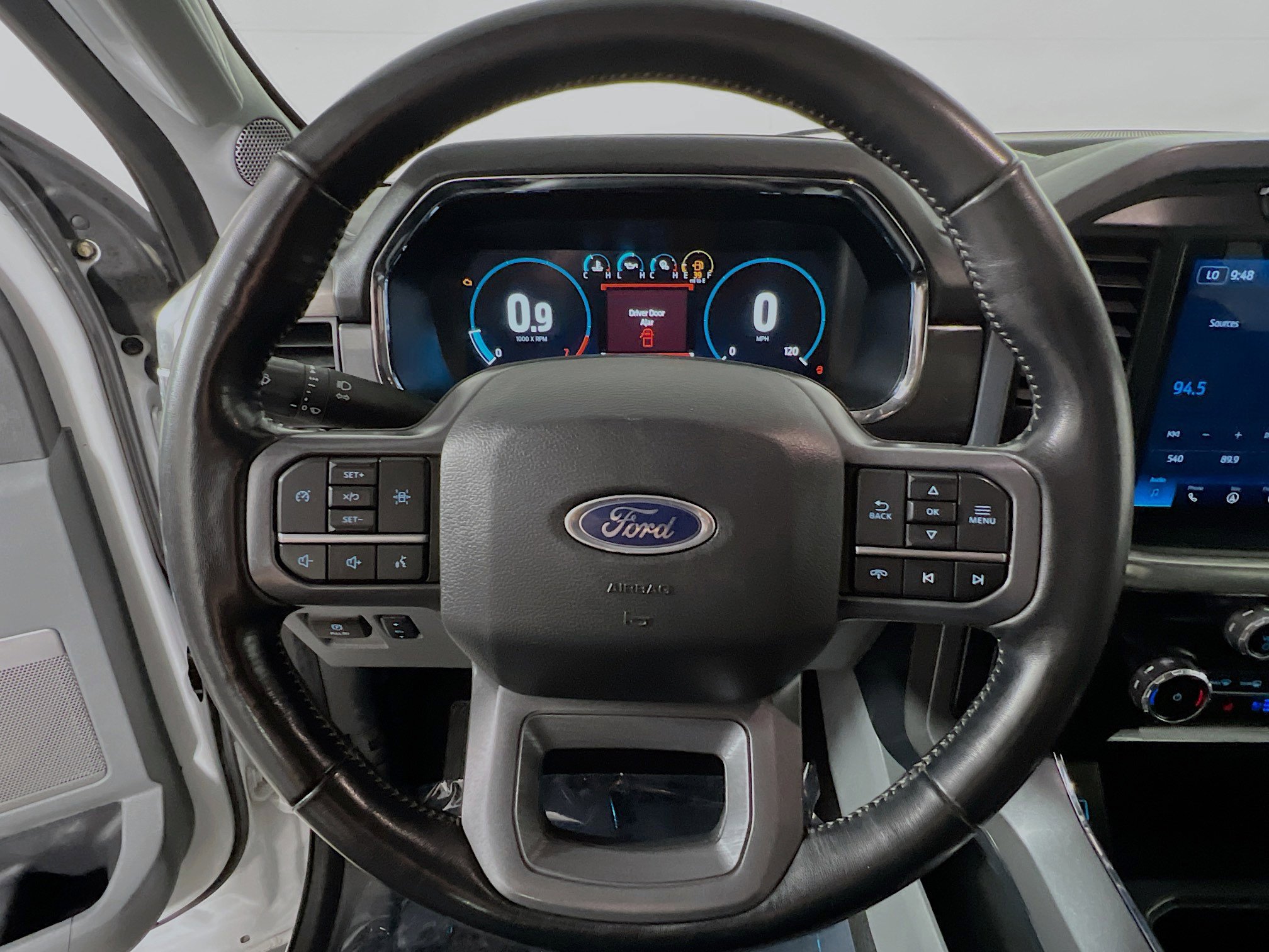 Used 2023 Ford F150 Lariat image 17