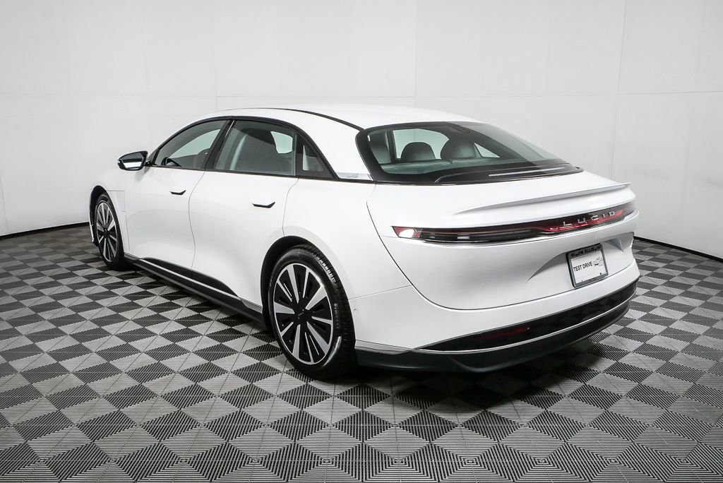 Used 2025 Lucid Air Pure image 28