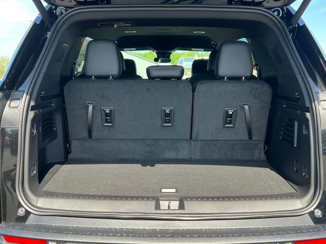 New 2026 Chevrolet Traverse LT w/ Midnight/Sport Edition AWD/4WD image 38