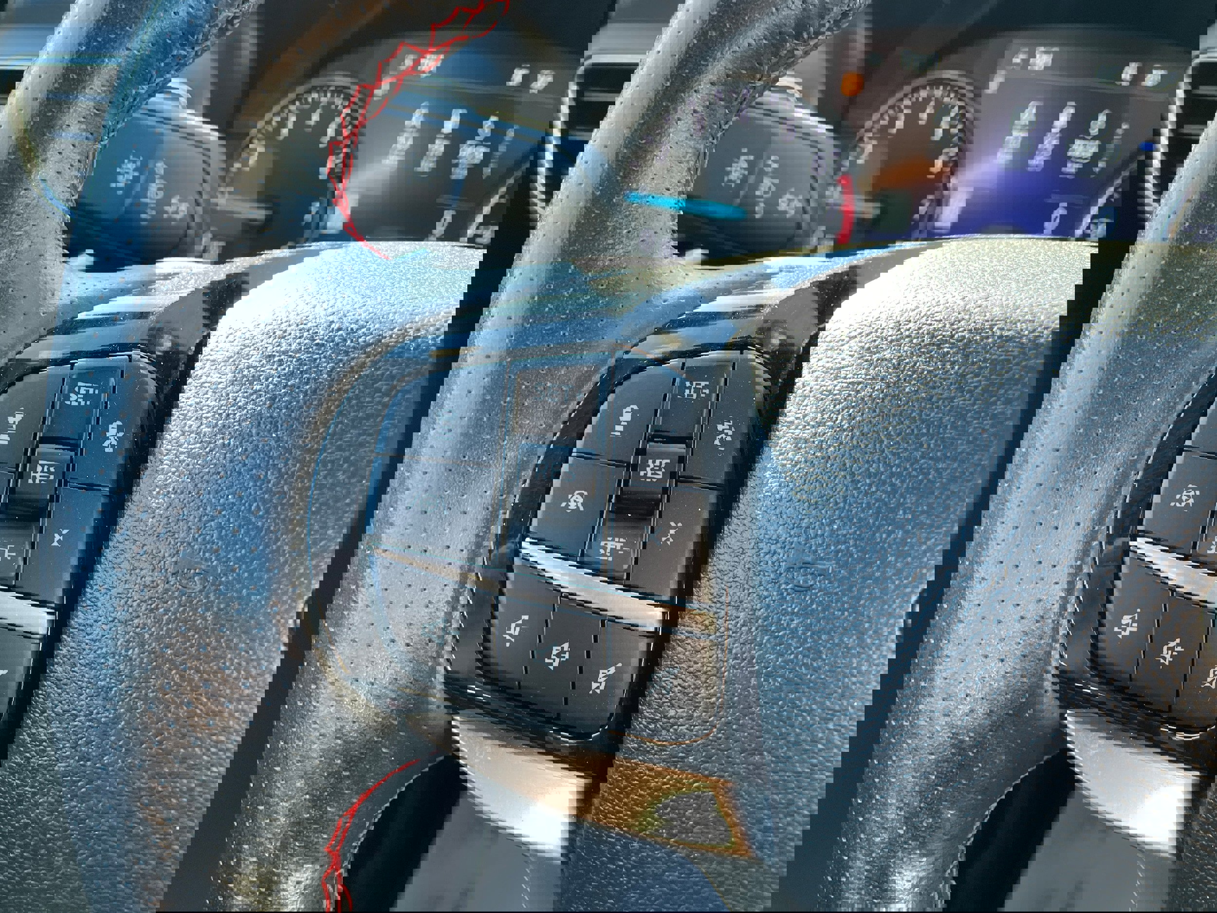 Used 2022 Ford Explorer ST-Line w/ Class IV Trailer Tow Package image 20