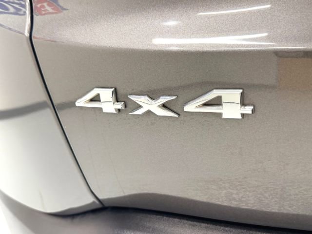 Used 2017 Jeep Renegade Latitude image 15