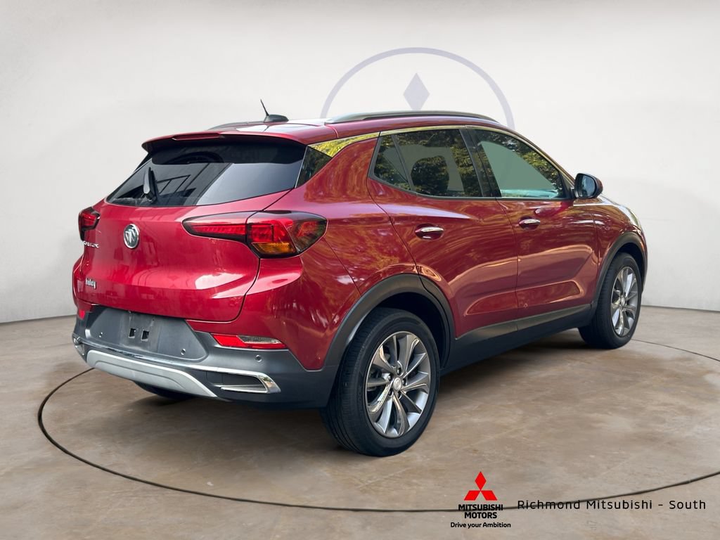 Used 2021 Buick Encore GX Essence w/ Advanced Technology Package FWD image 3