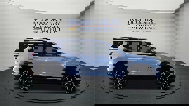 New 2026 Chevrolet Equinox RS w/ Convenience Package III image 2