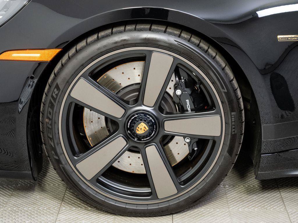 Certified 2026 Porsche 911 GTS RWD image 35