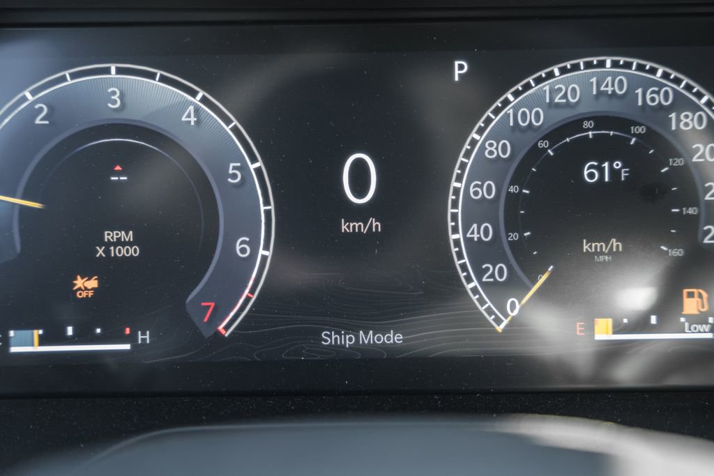 New 2025 Jeep Grand Cherokee Laredo X w/ Luxury Tech Group I image 39