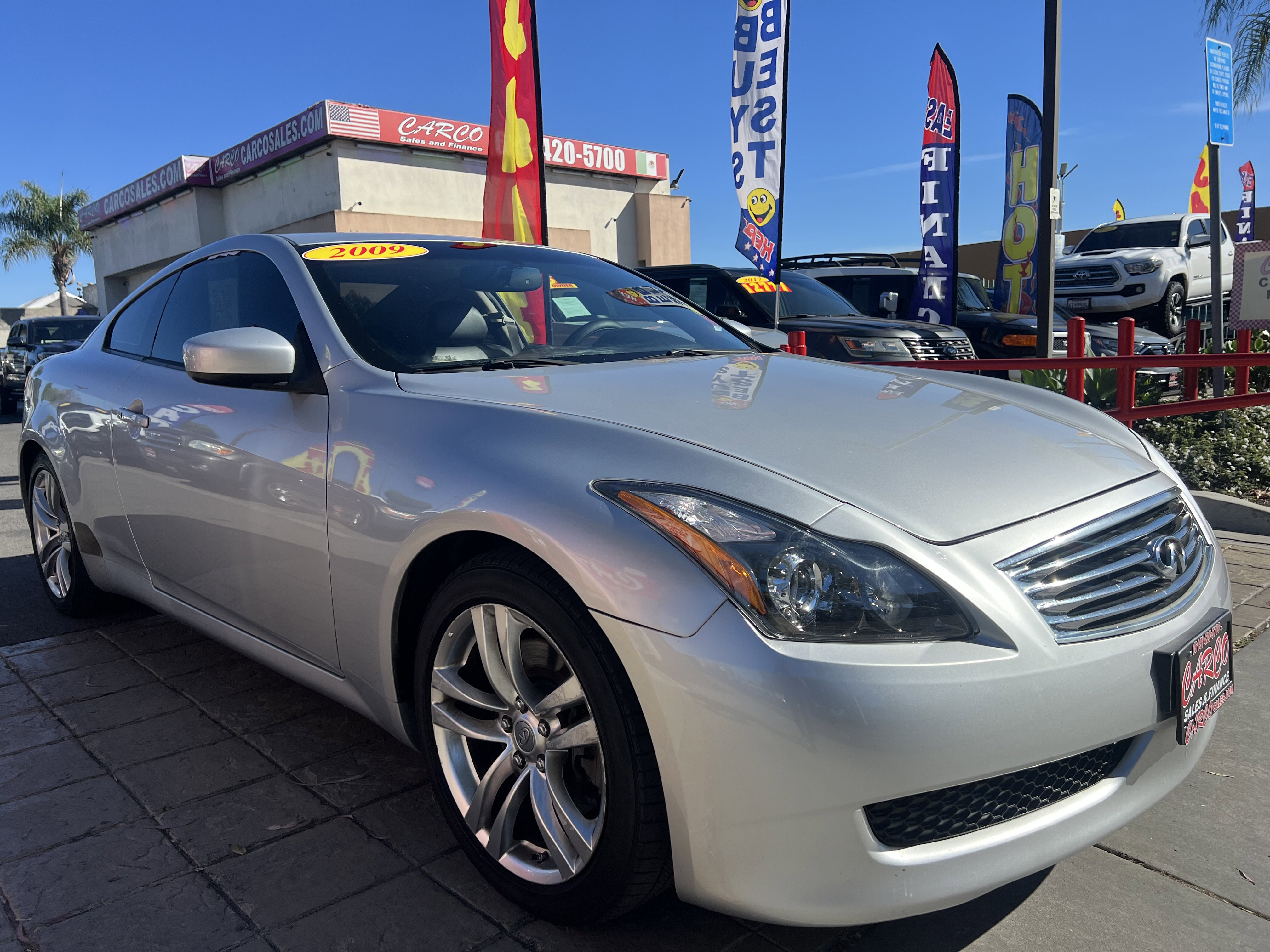 Used 2009 INFINITI G37 Journey w/ Premium Pkg image 1