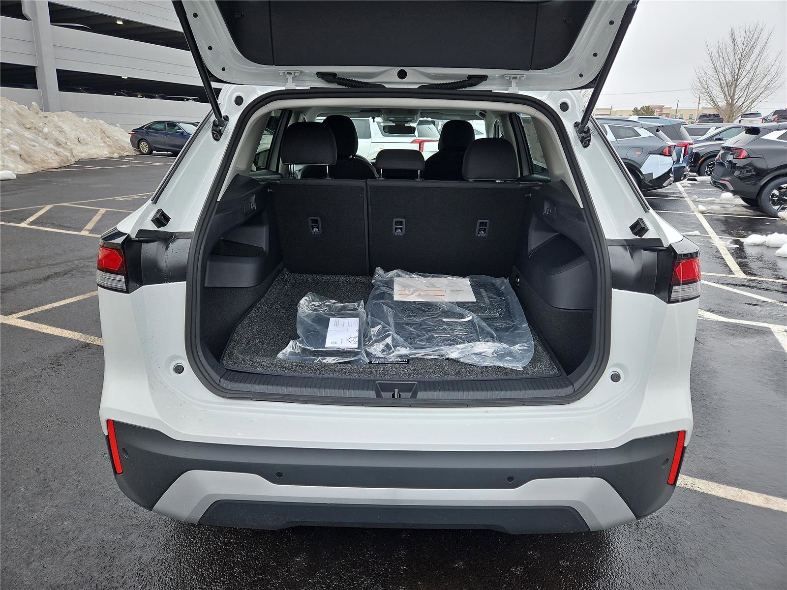 New 2026 Volkswagen Tiguan S image 5