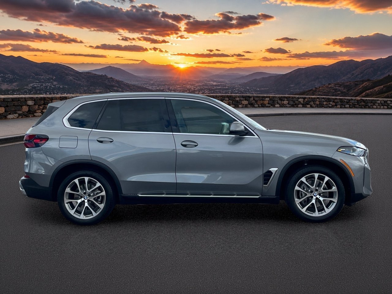 Used 2026 BMW X5 xDrive40i AWD/4WD image 6