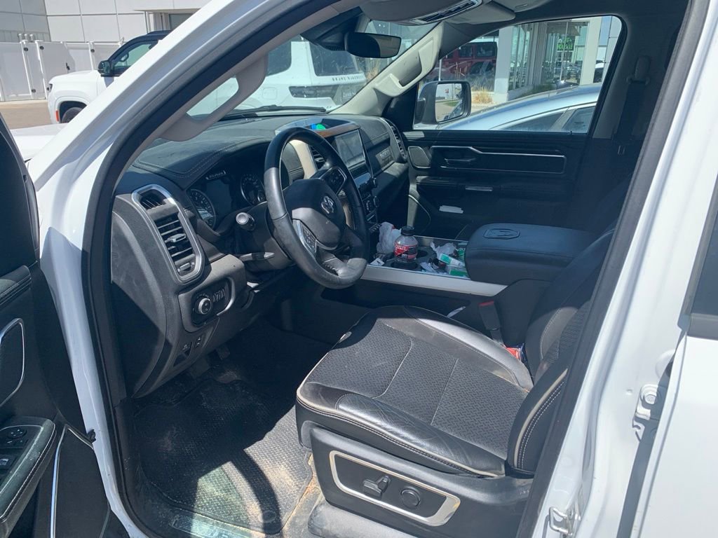 Used 2022 RAM 1500 Laramie AWD/4WD image 11