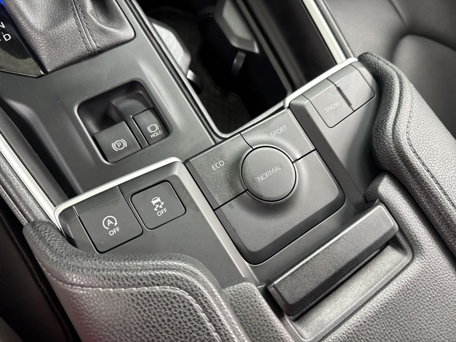 Used 2025 Toyota Grand Highlander FWD image 46