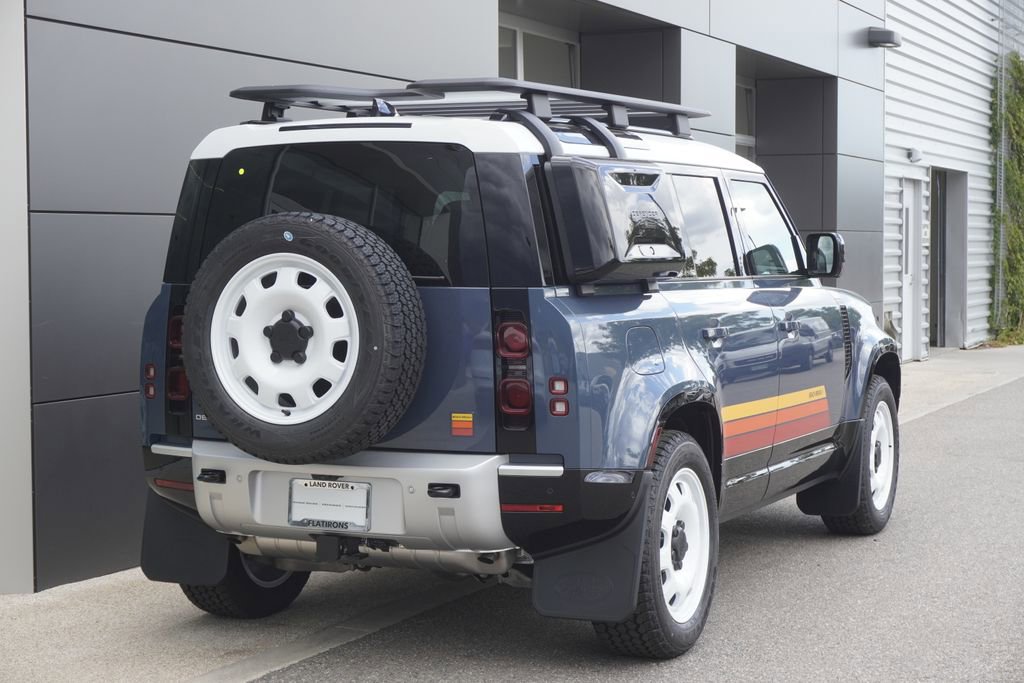 New 2025 Land Rover Defender 110 S image 2