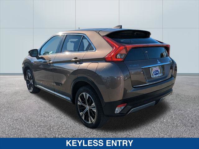 Used 2018 Mitsubishi Eclipse Cross SE image 3