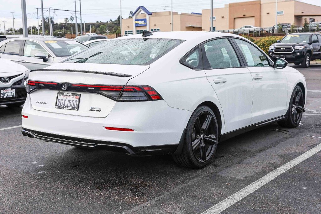 Used 2023 Honda Accord Sport image 25