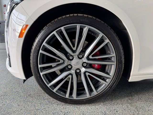 Used 2025 Cadillac CT5 Sport w/ Technology Package image 25