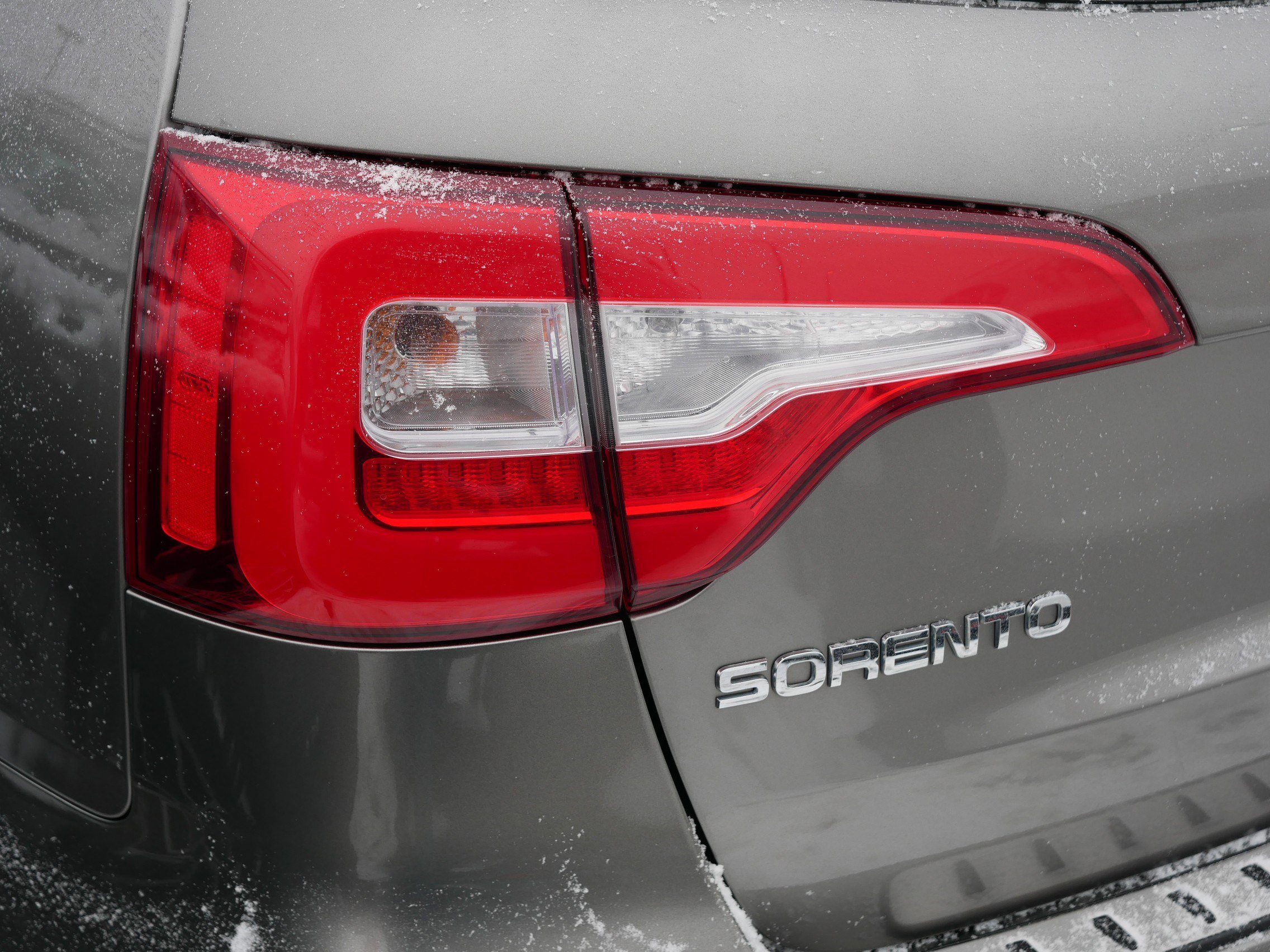 Used 2014 Kia Sorento SX w/ 3rd Row Package image 17