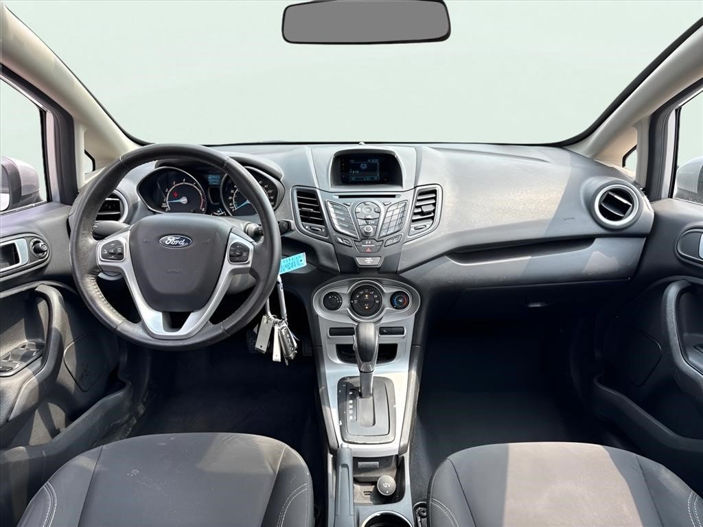 Used 2016 Ford Fiesta SE FWD image 9