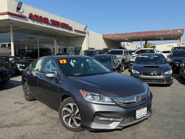 Used 2017 Honda Accord EX image 1