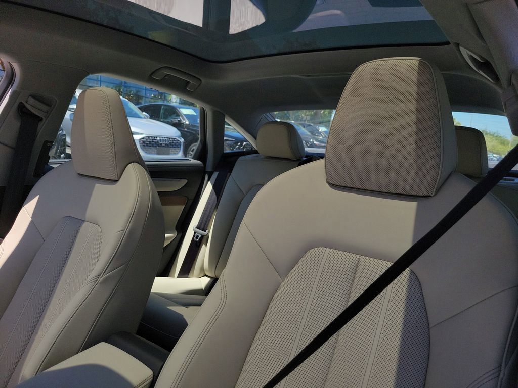 New 2026 Audi A6 Premium Plus AWD/4WD image 16