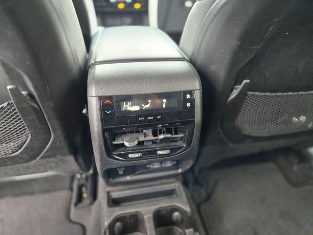 Certified 2022 Jeep Grand Cherokee L Laredo w/ Luxury Tech Group I image 19