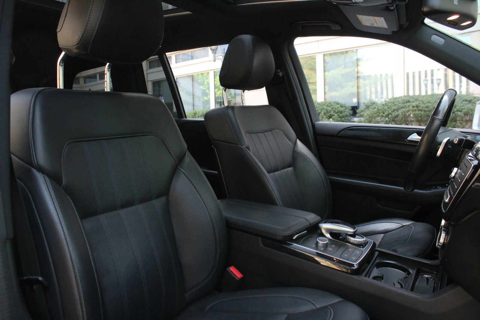 Used 2019 Mercedes-Benz GLS 450 4MATIC w/ Premium 1 Package image 31