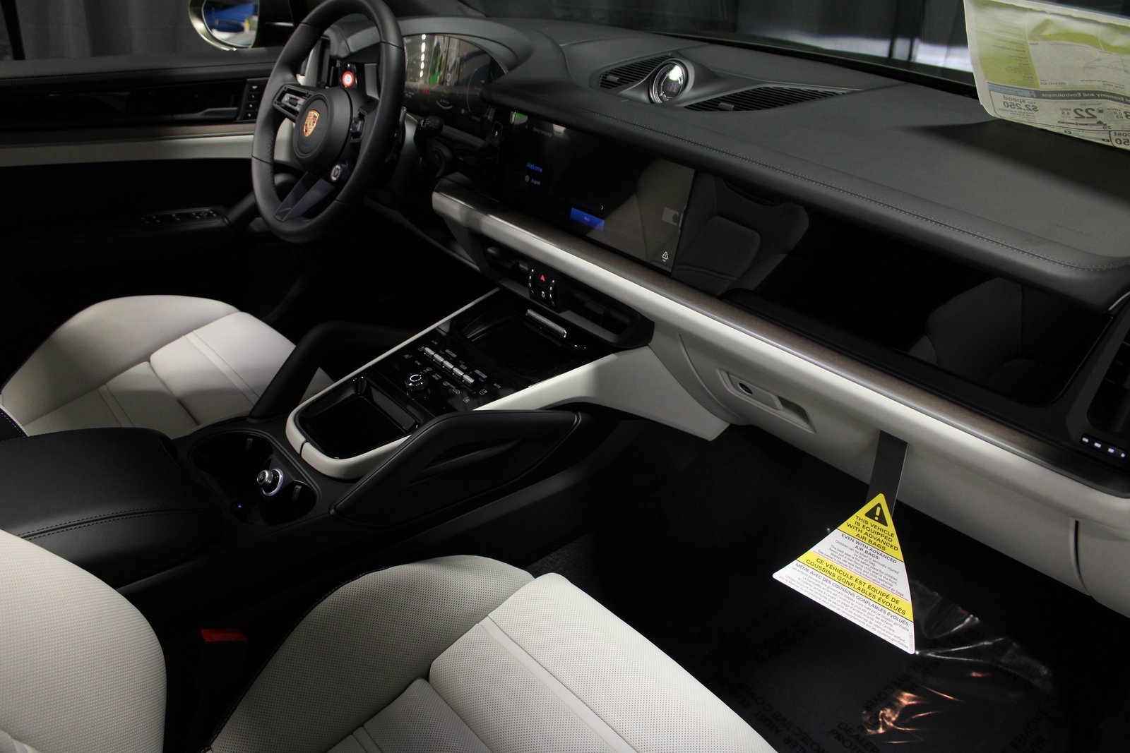 New 2026 Porsche Cayenne E-Hybrid image 31