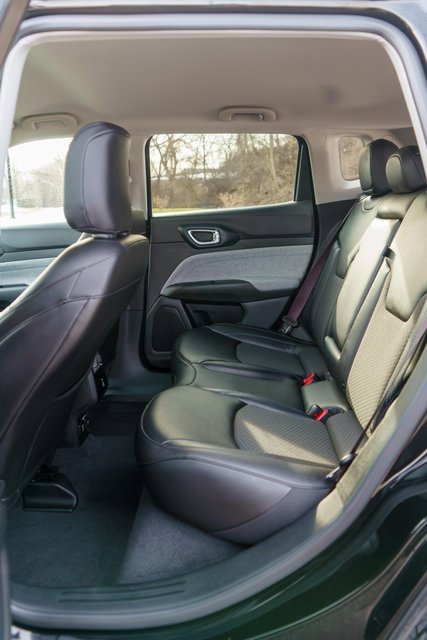 Used 2022 Jeep Compass Latitude w/ Convenience Group image 12