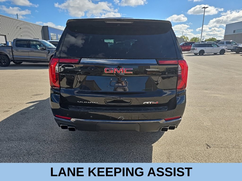 Used 2026 GMC Yukon XL AT4 AWD/4WD image 5