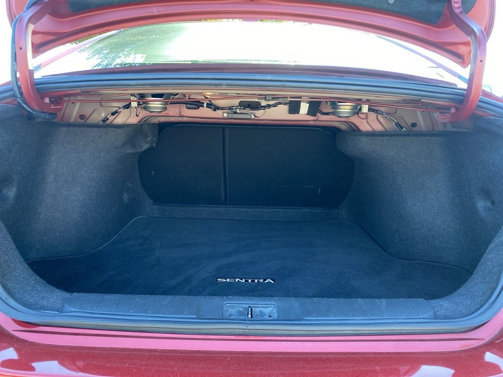 Used 2023 Nissan Sentra SV image 31