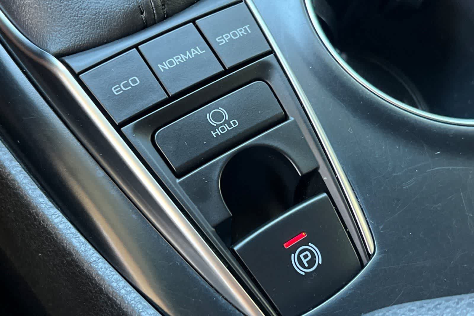 Used 2018 Toyota Camry XSE w/ Audio Package FWD image 20
